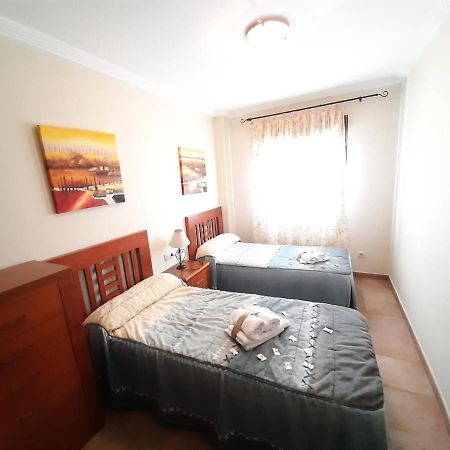 Apartamento 2 Dormitorios.Urb Playa Verde Isla Canela Buitenkant foto