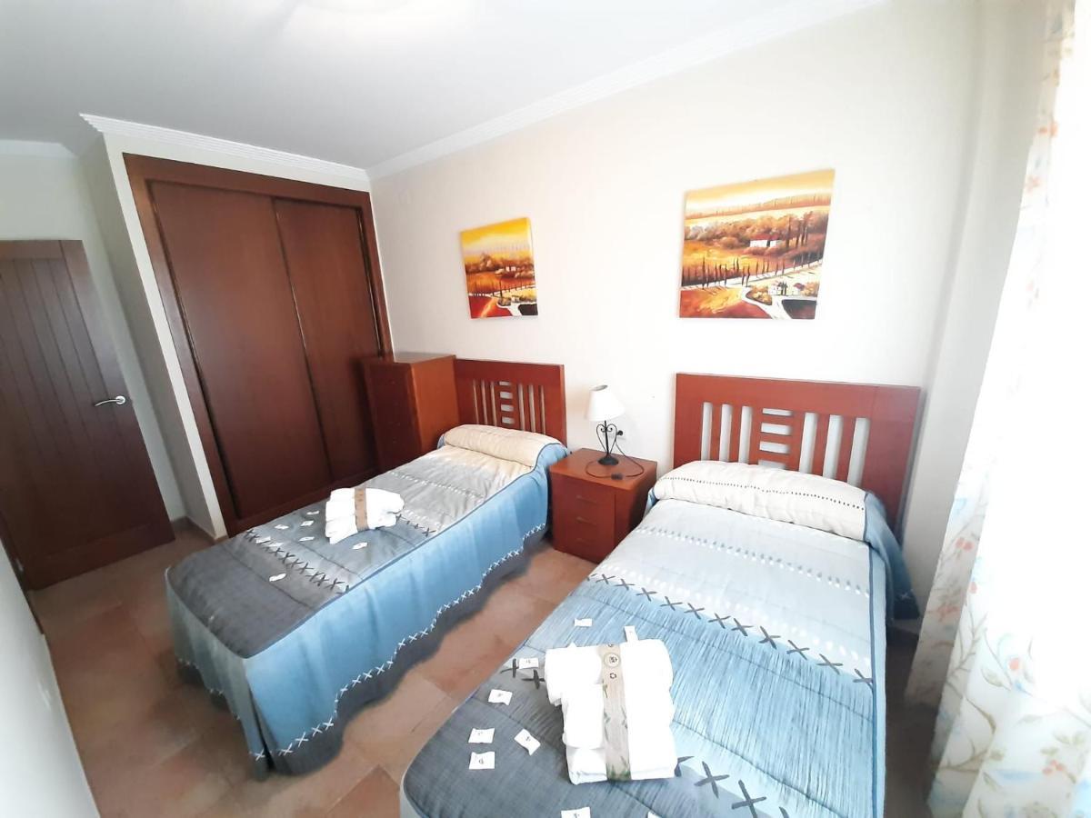 Apartamento 2 Dormitorios.Urb Playa Verde Isla Canela Buitenkant foto